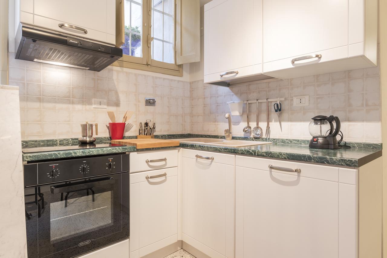 Campo De' Fiori Flat Apartment